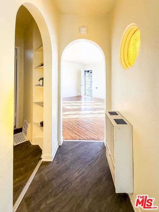 3427 12th Ave #3427 - Photo 3 of 13