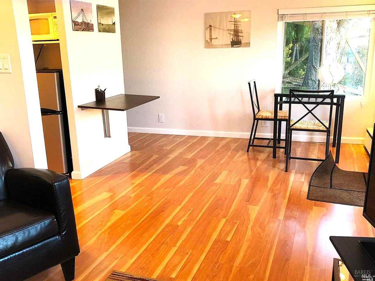 2371 Vista Del Mar Ln #2371 - Photo 5 of 14