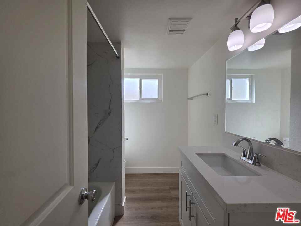 11506 Truro Ave #11506A - Photo 6 of 50