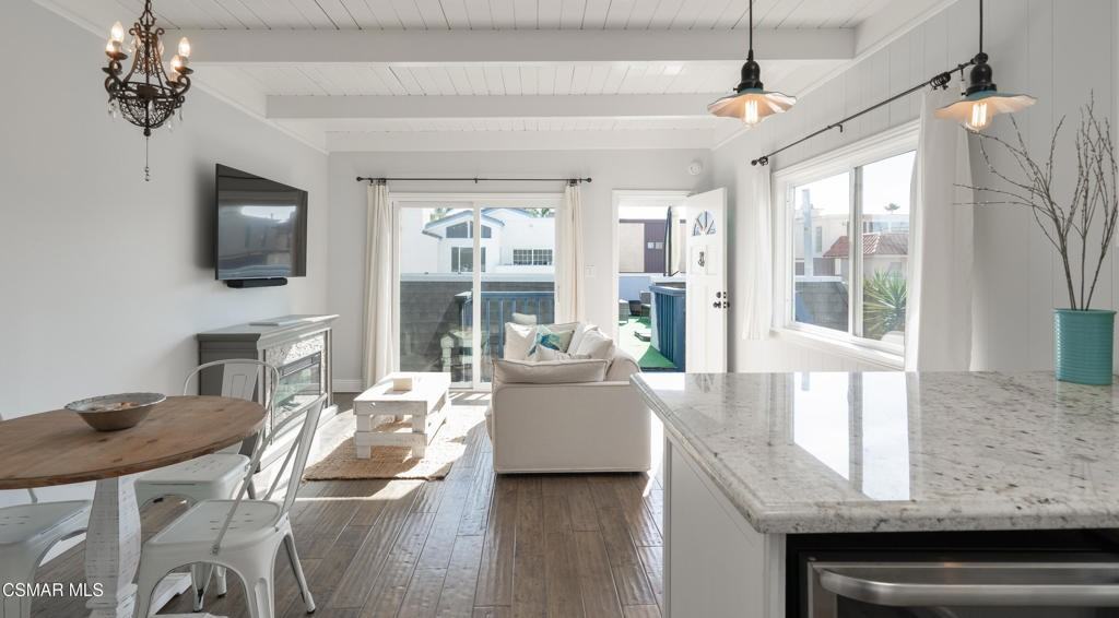 5510 Driftwood St #5510-4 - Photo 6 of 27