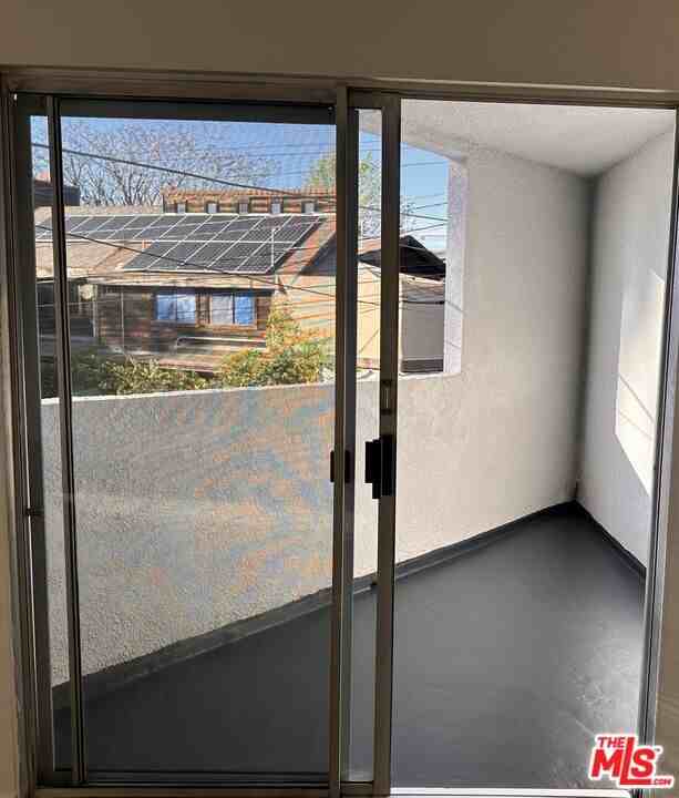 601 Coeur D Alene Ave #601-3 - Photo 3 of 11