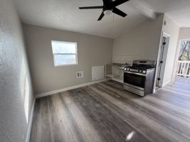 featured image of 231 E Lubbock St #2