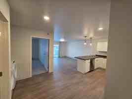 featured image of 211 1St Ave Nw Hankinson Nd #6