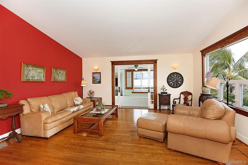 1132 Mapuana St - Photo 4 of 20