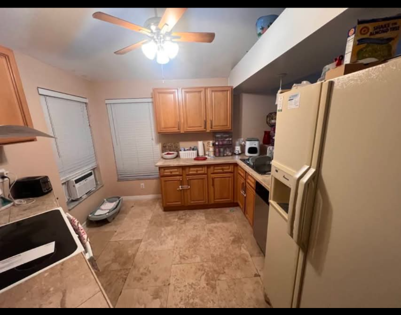 2671 Arjay Ct - Photo 2 of 6