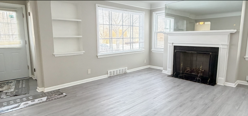 20800 Morris Ave - Photo 2 of 3