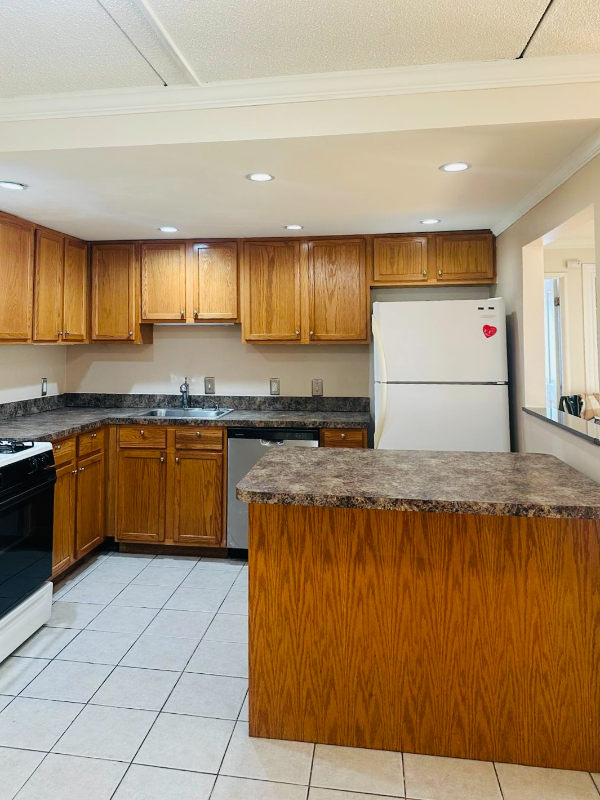 23 Mccormick Ter #33