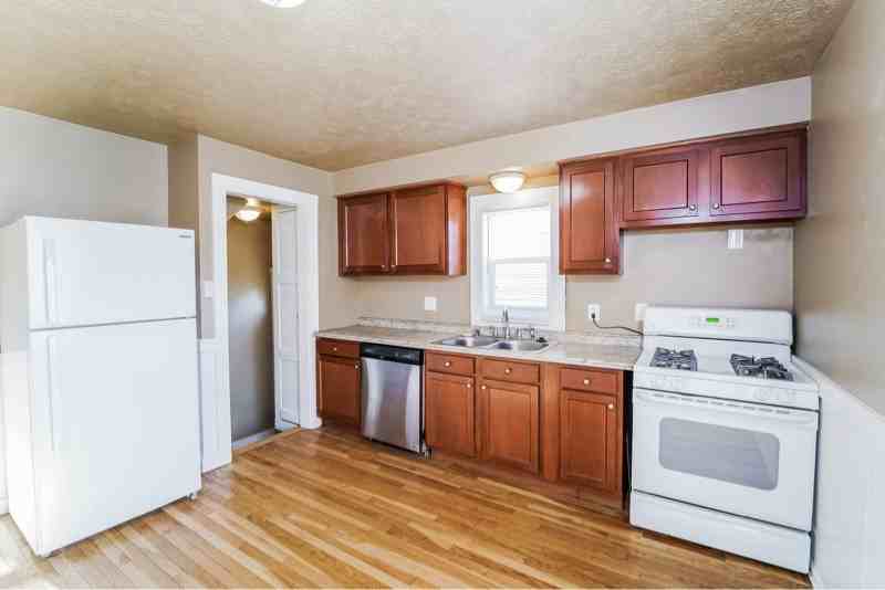 3421 N 87th St - Photo 7 of 12