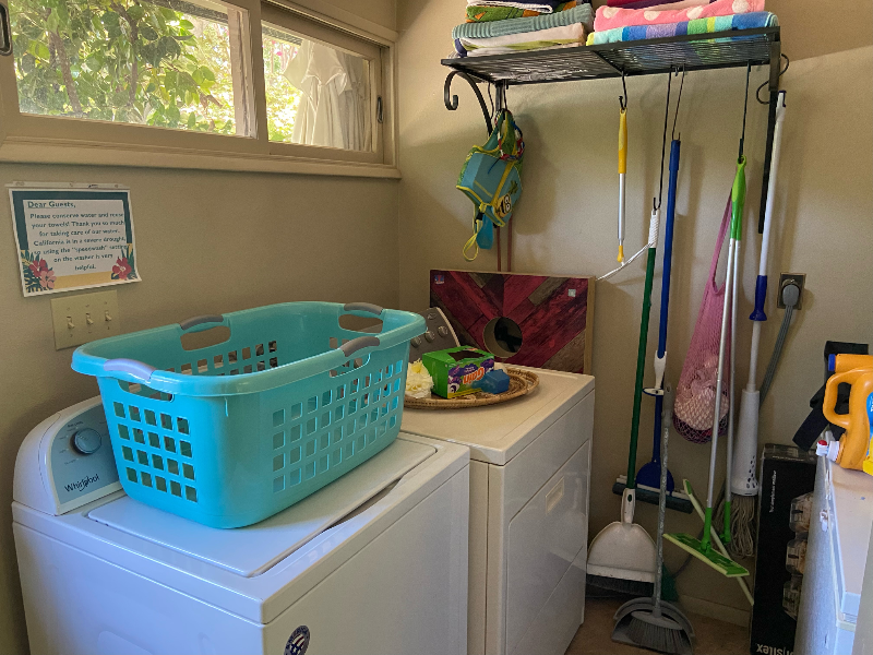 914 Arbutus Ave - Photo 4 of 14