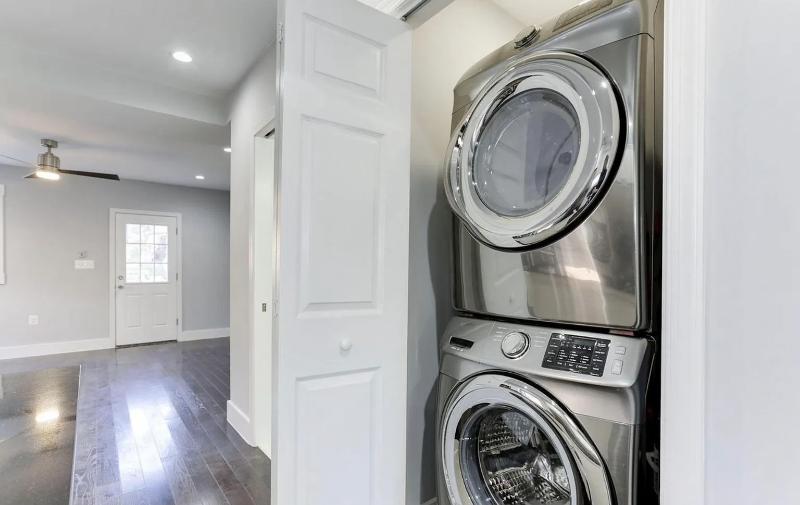 3966 E Capitol St Ne - Photo 6 of 19