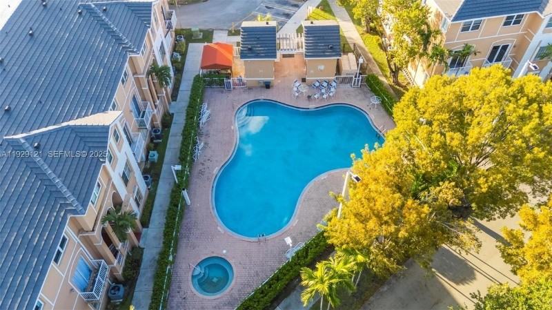 18520 Nwave - Photo 6 of 16