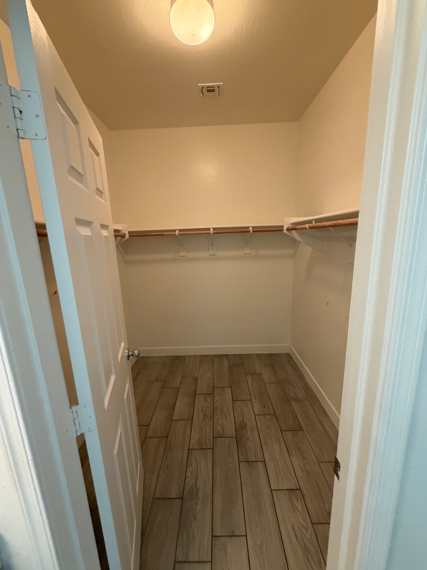 4923 S 99th Dr - Photo 6 of 13