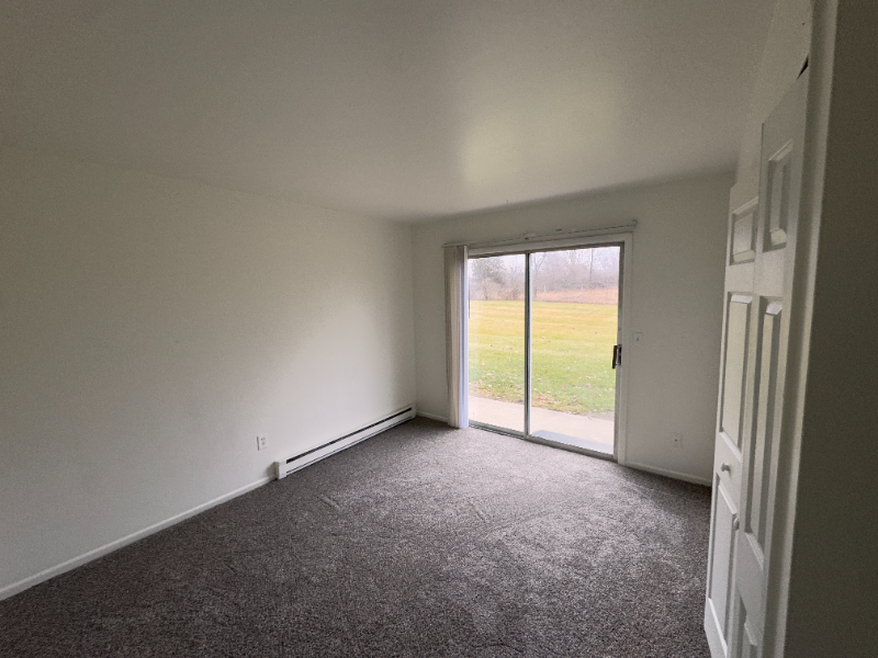 426 N Church St #B3 - Photo 3 of 11