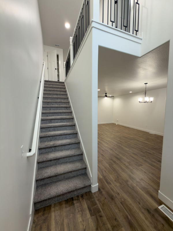 723 W Desert Willow Dr - Photo 3 of 18