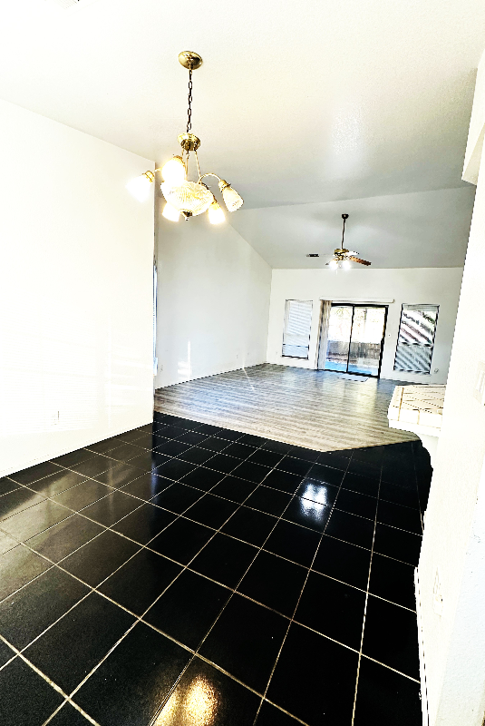 912 Mandana Ct - Photo 5 of 36