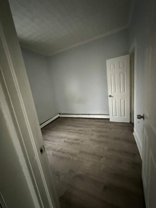 59 Park Ave #2 - Photo 2 of 4