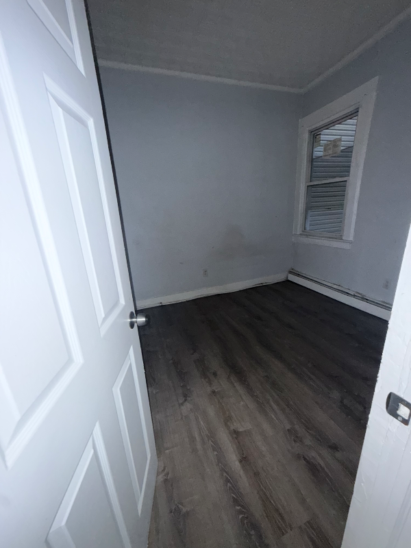 59 Park Ave #2 - Photo 3 of 4