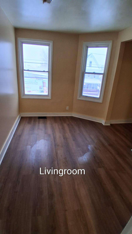 1602 Howard Ave #1 - Photo 2 of 7