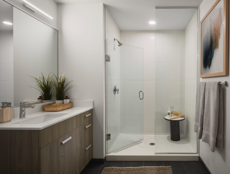 210 N Harbor Dr - Photo 7 of 17