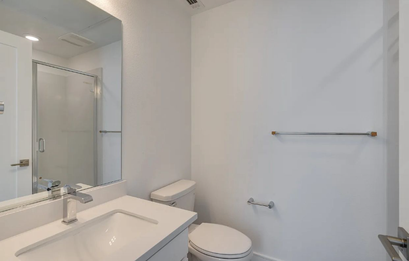 1612 Tecado Dr #7 - Photo 3 of 5