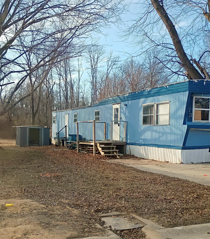 73 Deerwood Park - Photo 2 of 2