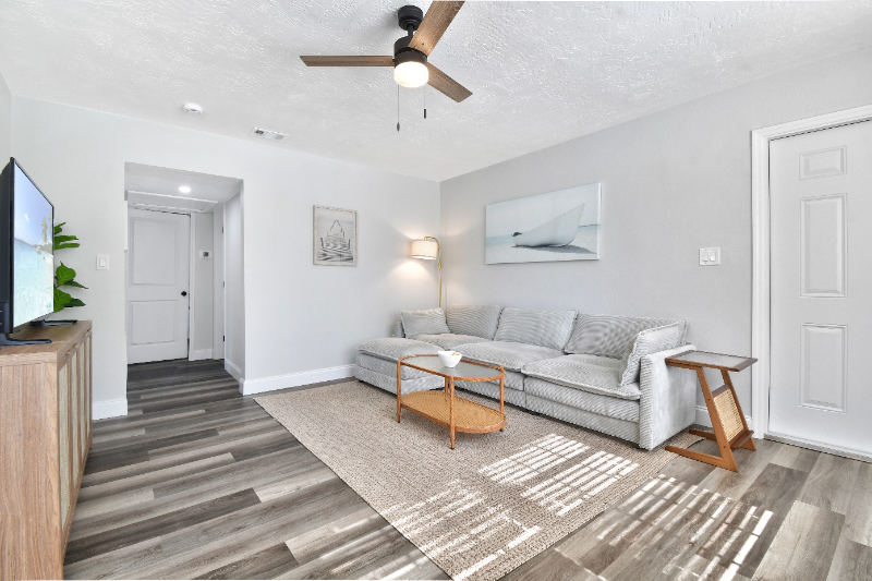 7335 10th Ave N - Photo 3 of 20