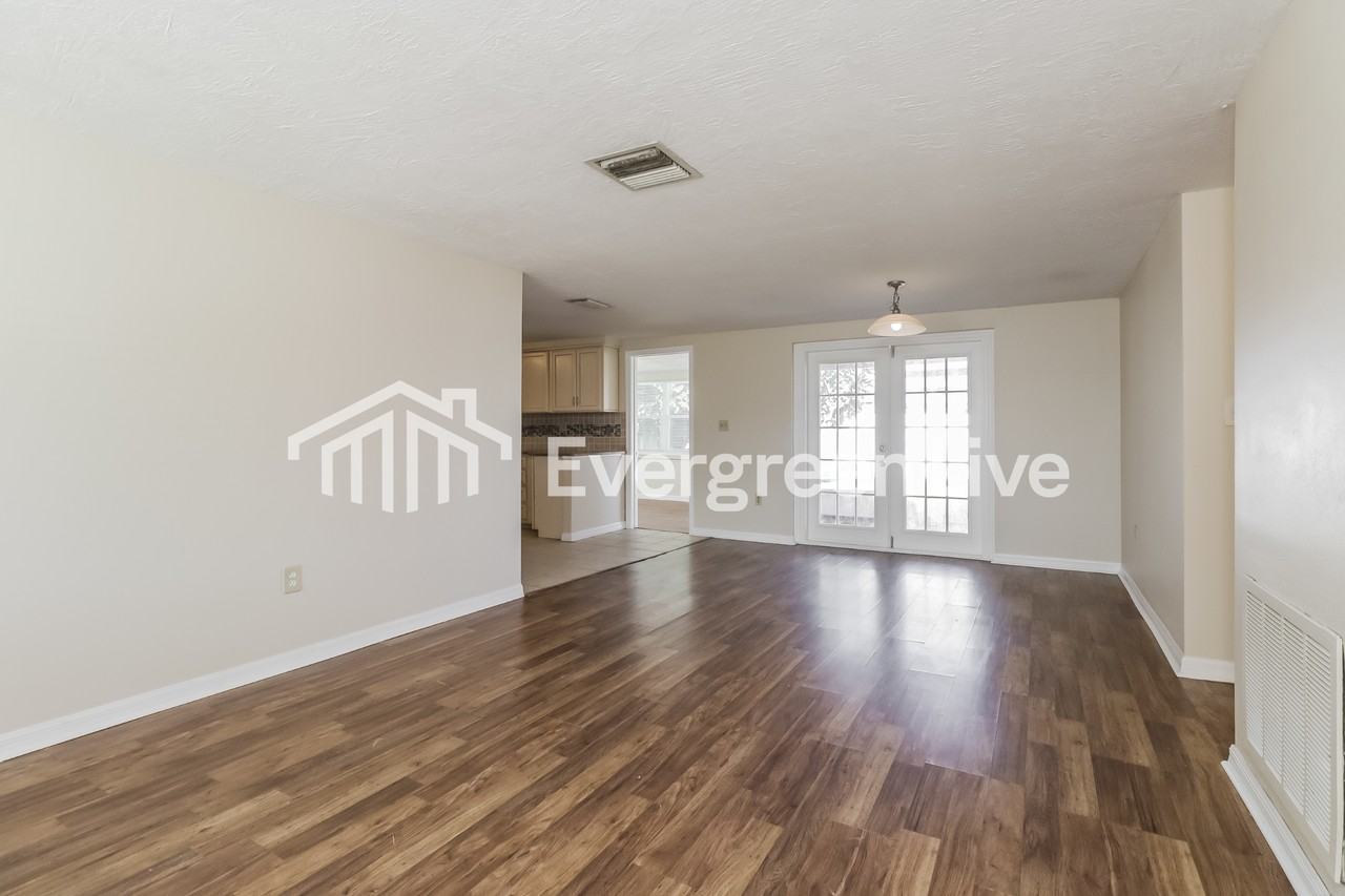 3537 Seffner Dr - Photo 2 of 15