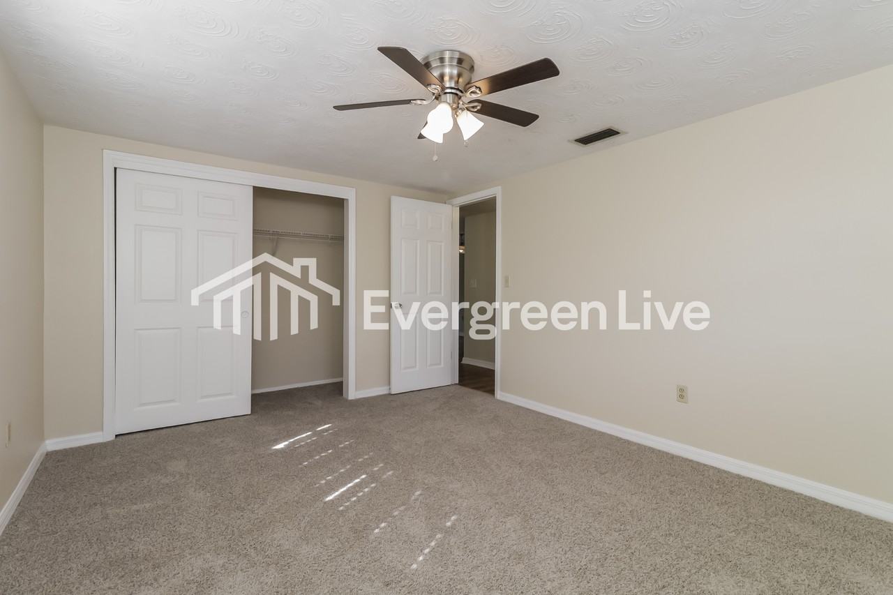 3537 Seffner Dr - Photo 7 of 15