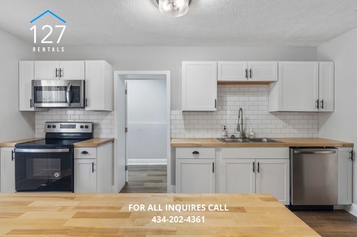 3232 Cary St - Photo 4 of 21