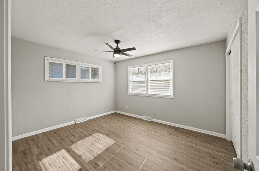 8703 E 114th St - Photo 7 of 11