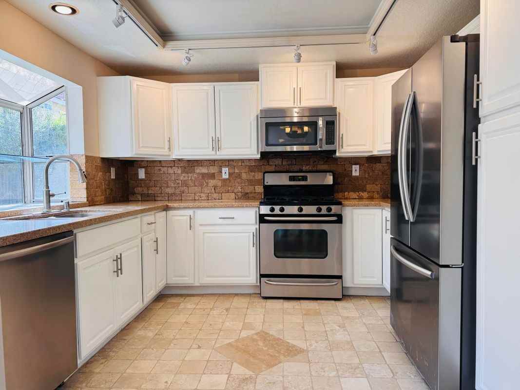 28556 Rancho Laguna - Photo 5 of 25