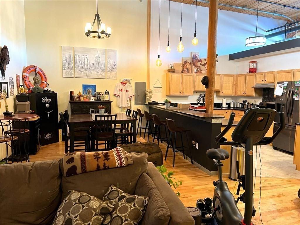 1117 Douglas Ave ##303 - Photo 6 of 25