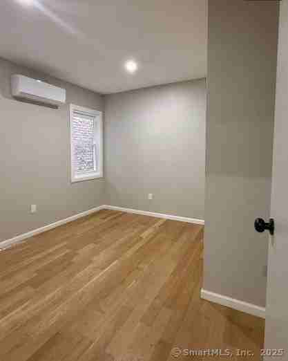 61 Field St ##104 - Photo 4 of 10