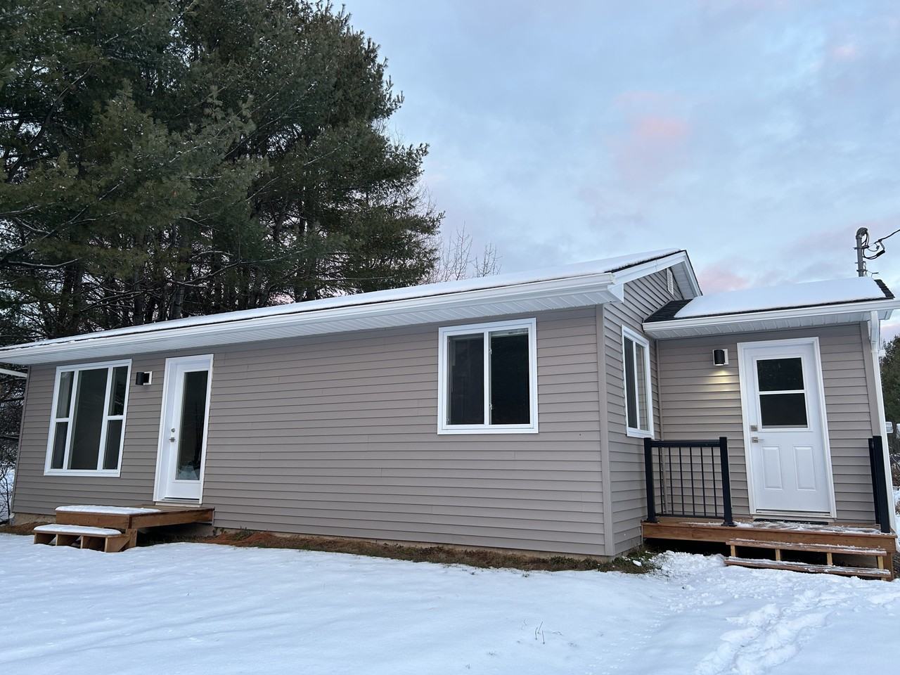 674 New Brunswick 104 - Photo 7 of 15