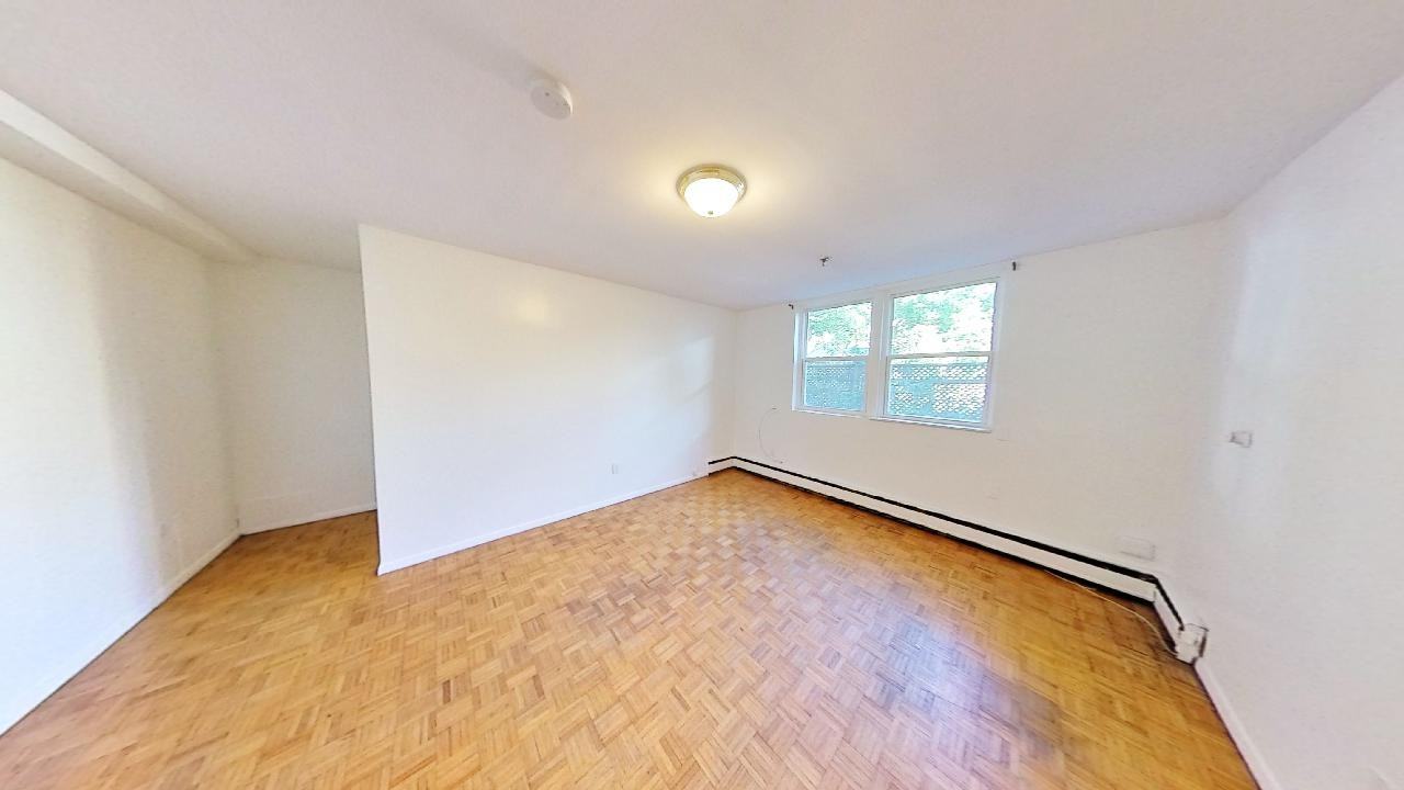 6059 Shirley Street - Photo 6 of 11