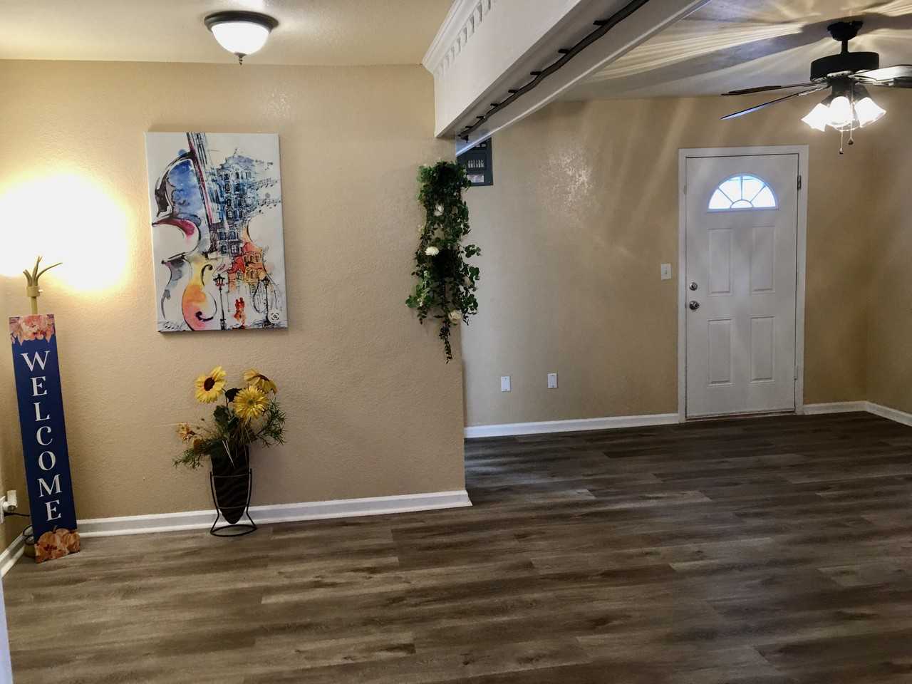 304 Southwest 2nd Street - Photo 7 of 25