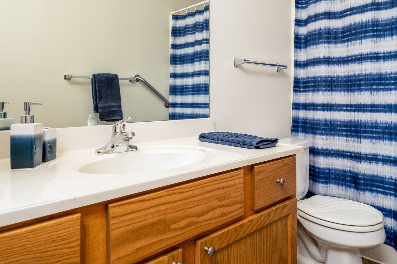 Cottages of Spring Lake Park - Photo 6 of 9