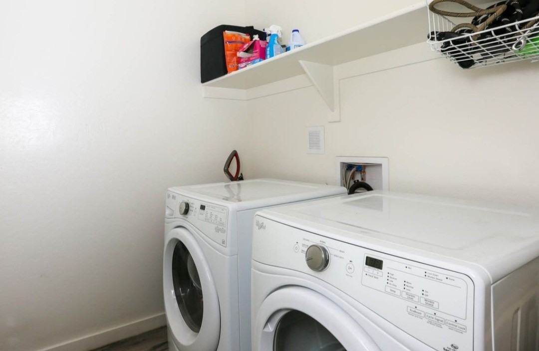 2321 East Huntington Drive - Photo 4 of 15