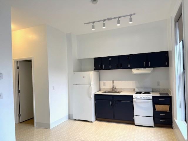 108 W State St Apt 3b #3B - Photo 3 of 12