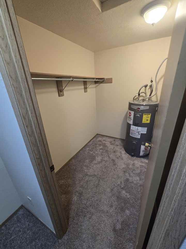 411 W Bellwood Dr #31 - Photo 6 of 17