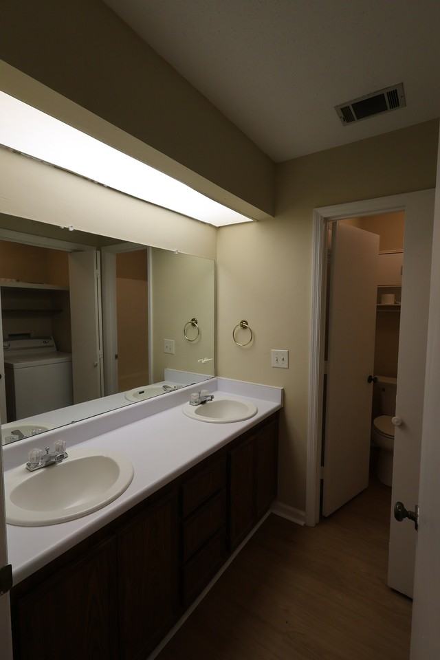 372 Hummingbird Cir #372 - Photo 3 of 10