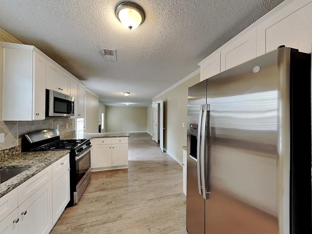 408 Leafmore Rd Sw #NA - Photo 3 of 16