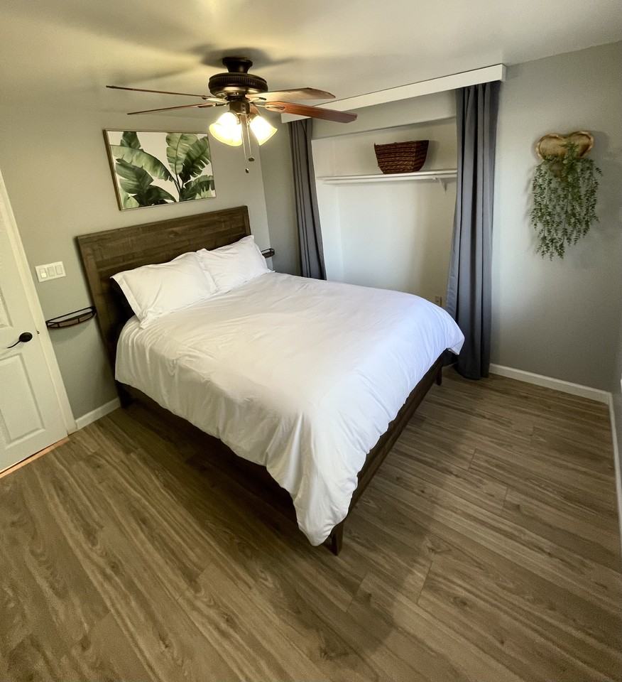 3813 E Gelding Dr #NA - Photo 7 of 8