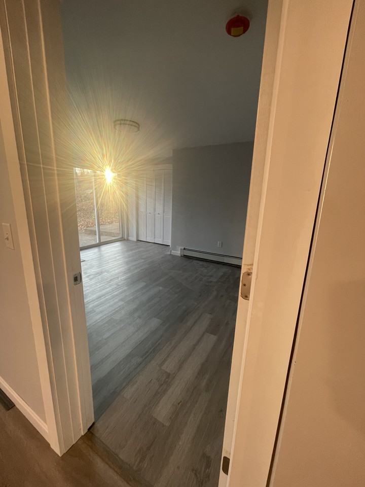 25 High St #A - Photo 2 of 10