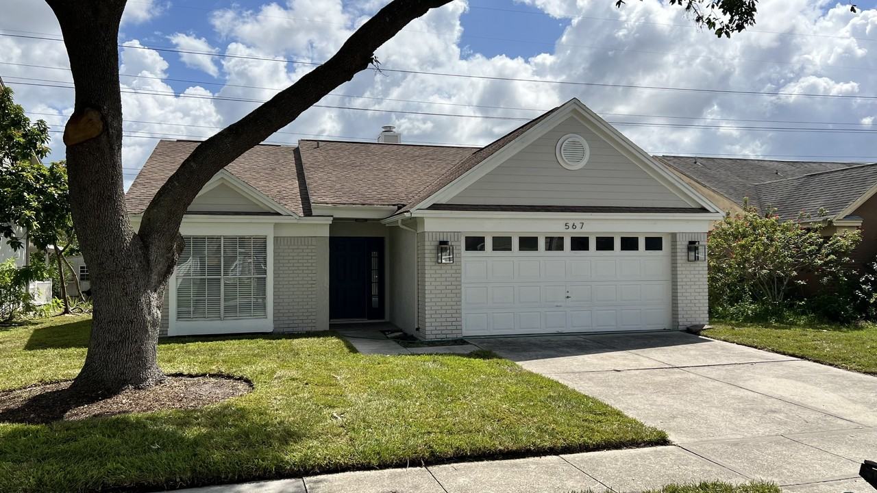 567 Queensbridge Dr #NA - Photo 2 of 30