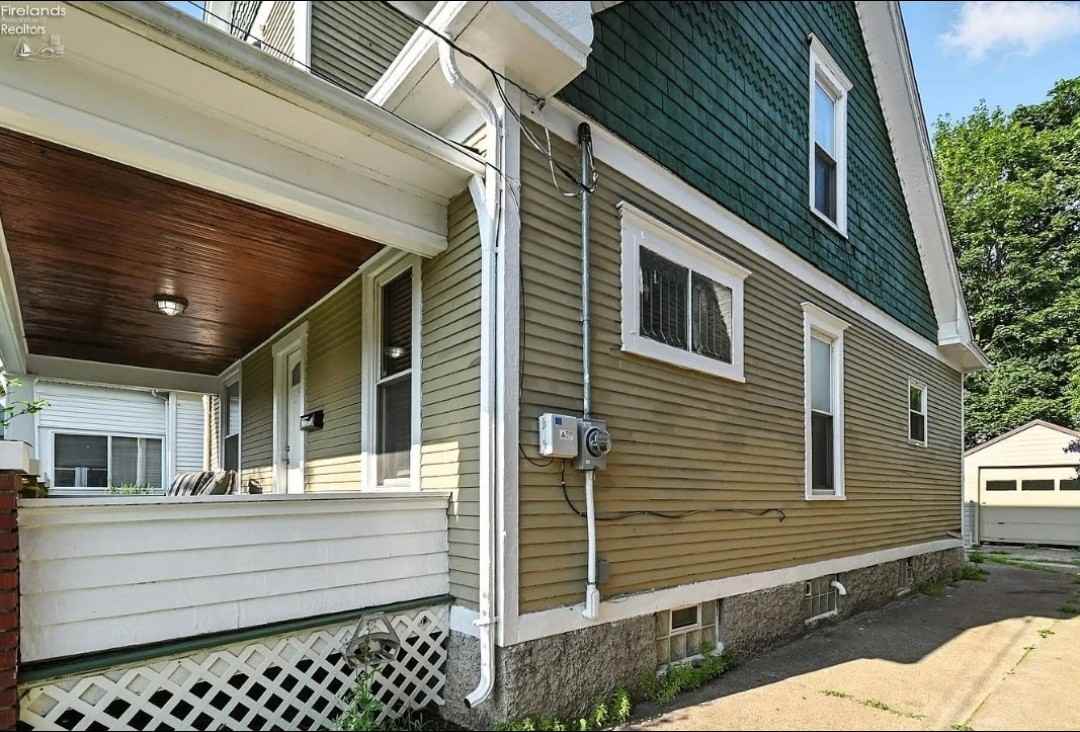 1412 Prospect St #NA - Photo 4 of 21