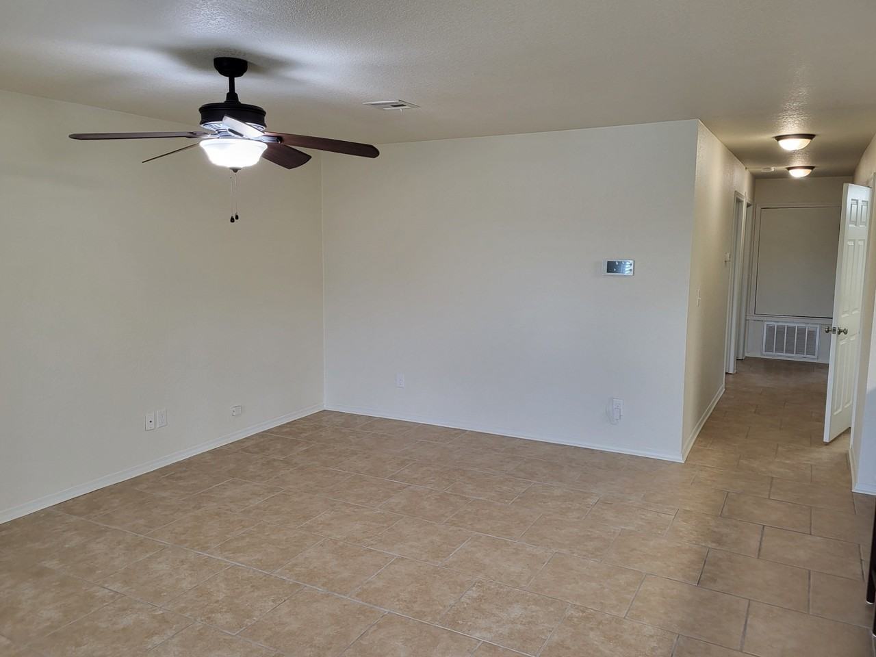 1107 Hailey St Sw #NA - Photo 6 of 12