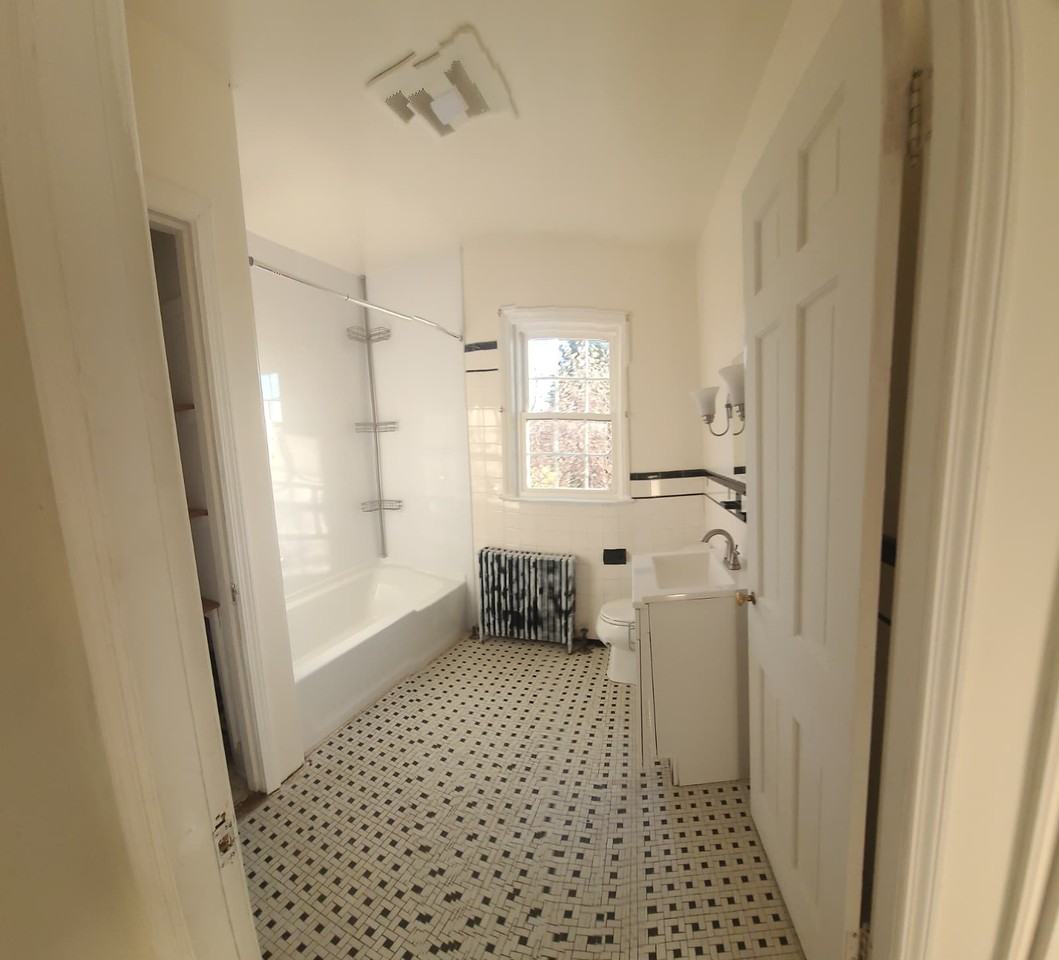 22101 Ridge Rd #NA - Photo 7 of 10