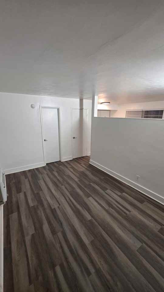 2850 Sw 18th Ter #14 - Photo 5 of 9