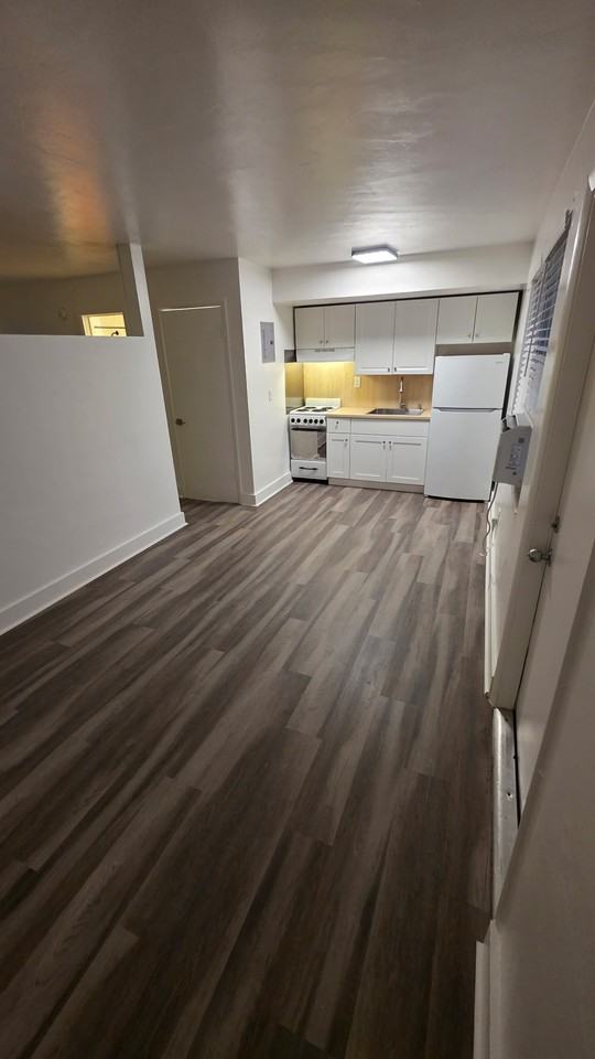 2850 Sw 18th Ter #14 - Photo 7 of 9